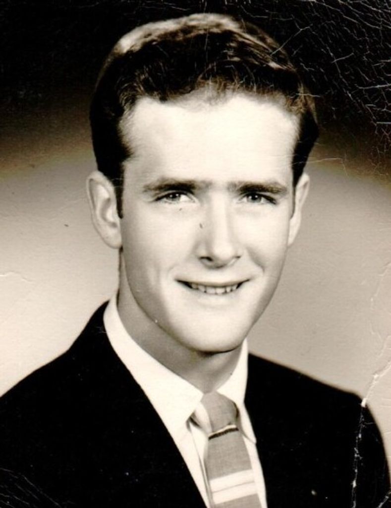 Lawrence John Smith Profile Photo