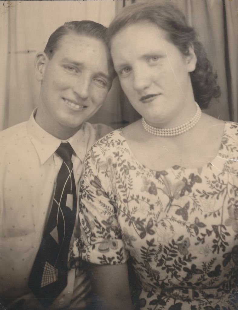 Delton Zelfer Rush