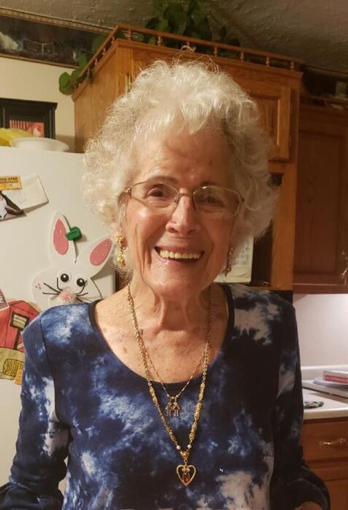 Annabelle Smith Profile Photo