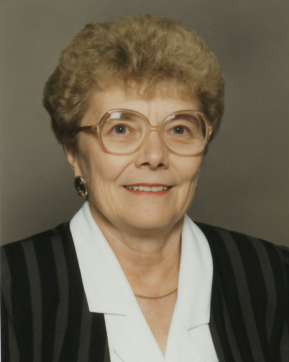 Yvonne M. Stum's obituary image