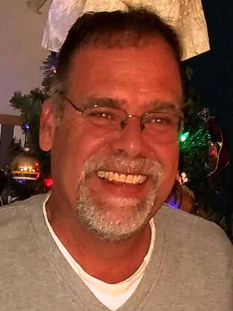 Stephen Howell Profile Photo