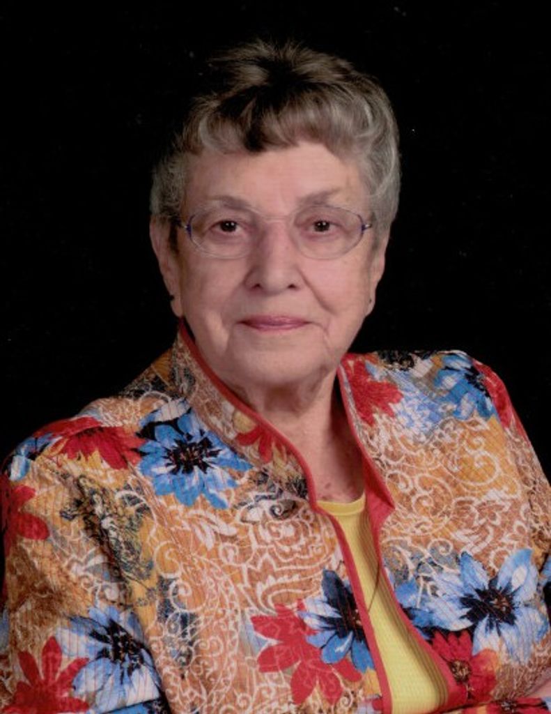 Meredith June (Taylor)  Hyatt Profile Photo