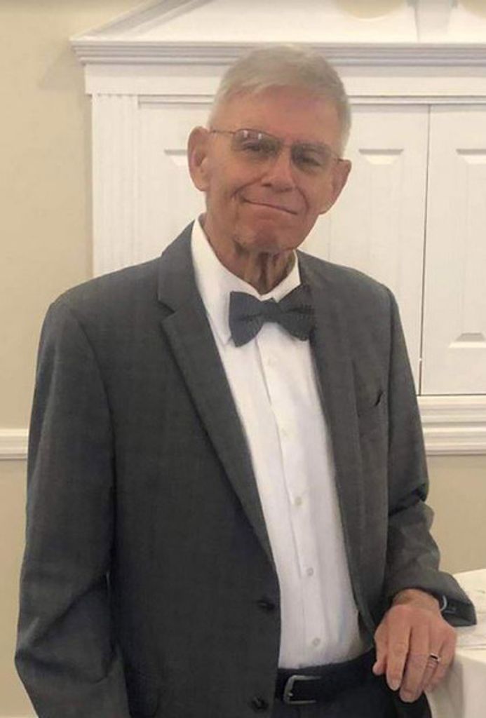 Thomas John Hoesly Profile Photo
