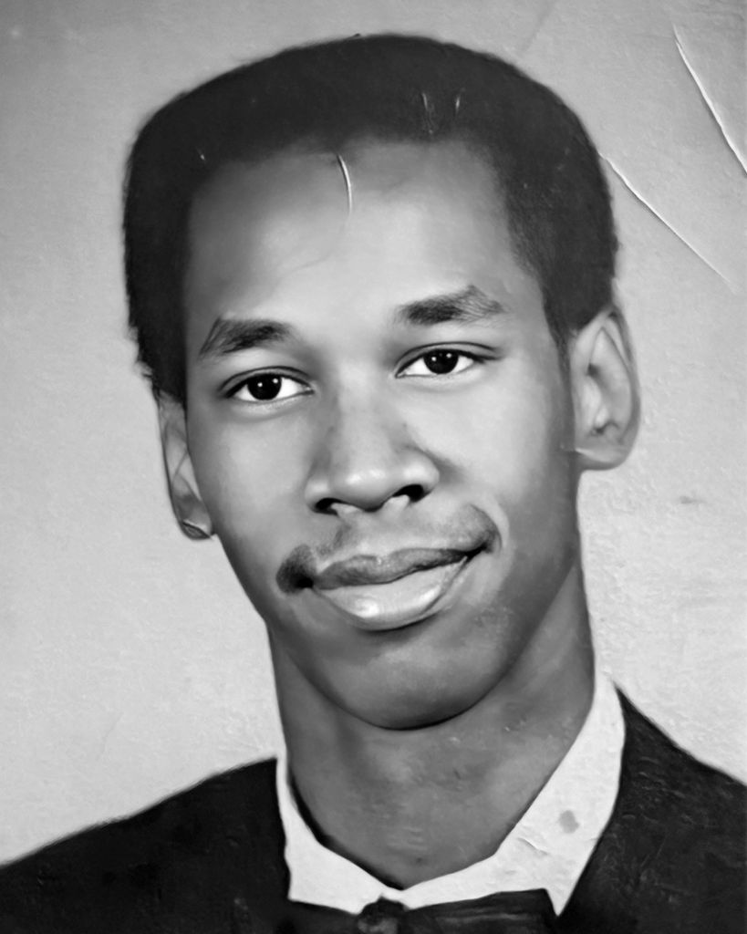 Mr Robert L. Wilson Sr. Profile Photo