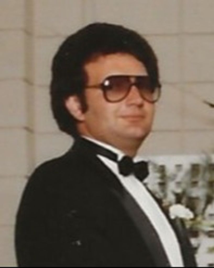 Steven Wayne Latino Profile Photo