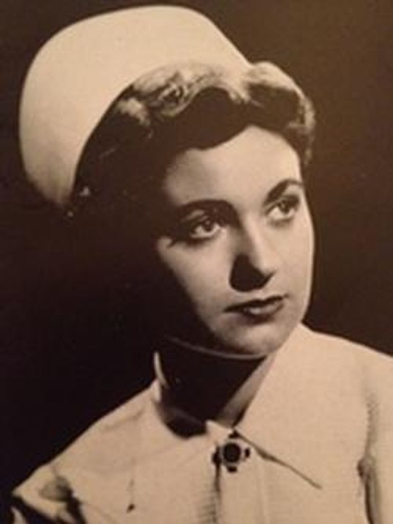 Zita Thomas Schneider (Thomas)