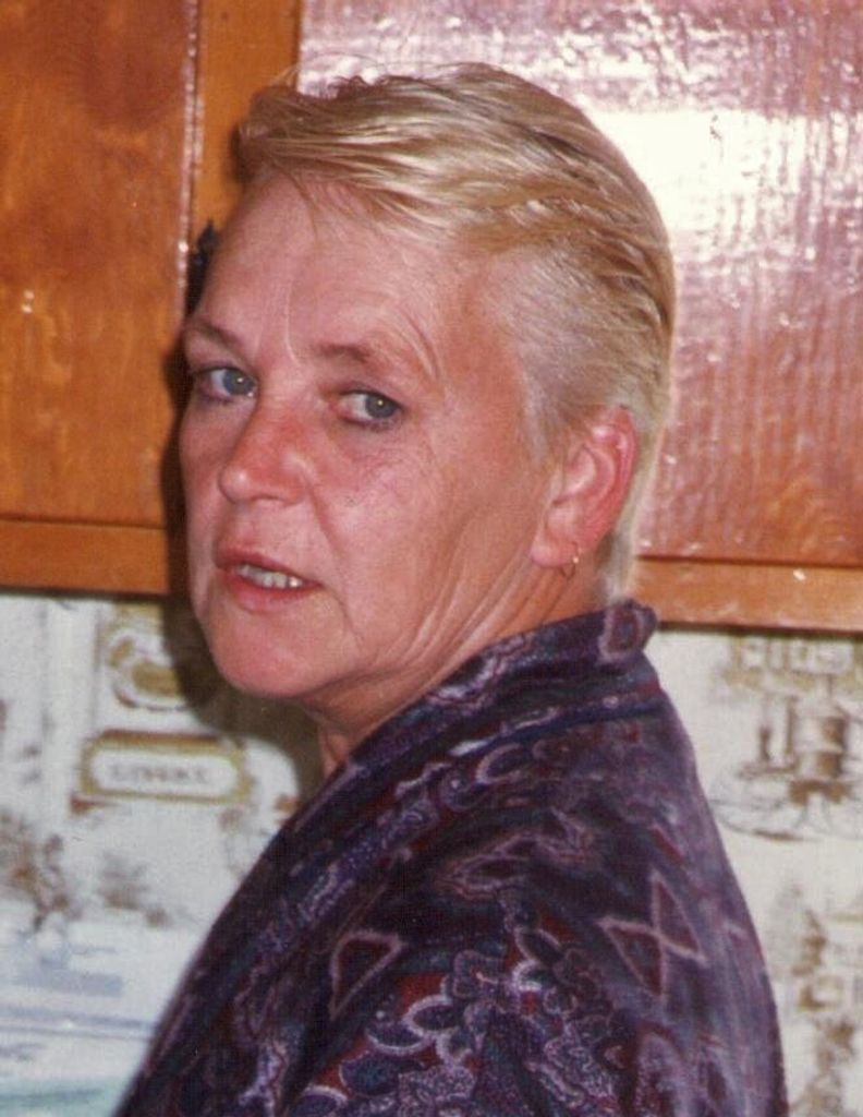 Sharon Gail (Morgan)  Carl