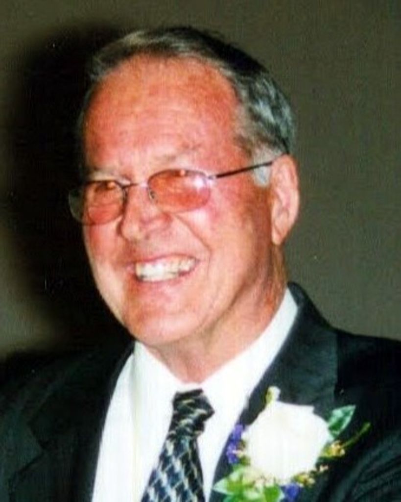 Lloyd Malone Swor