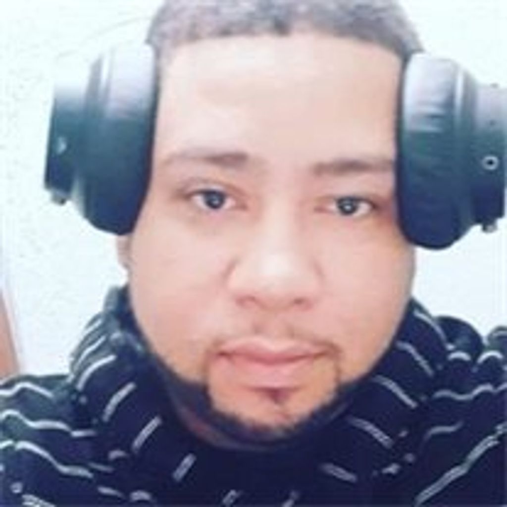 Edgardo Colon Profile Photo