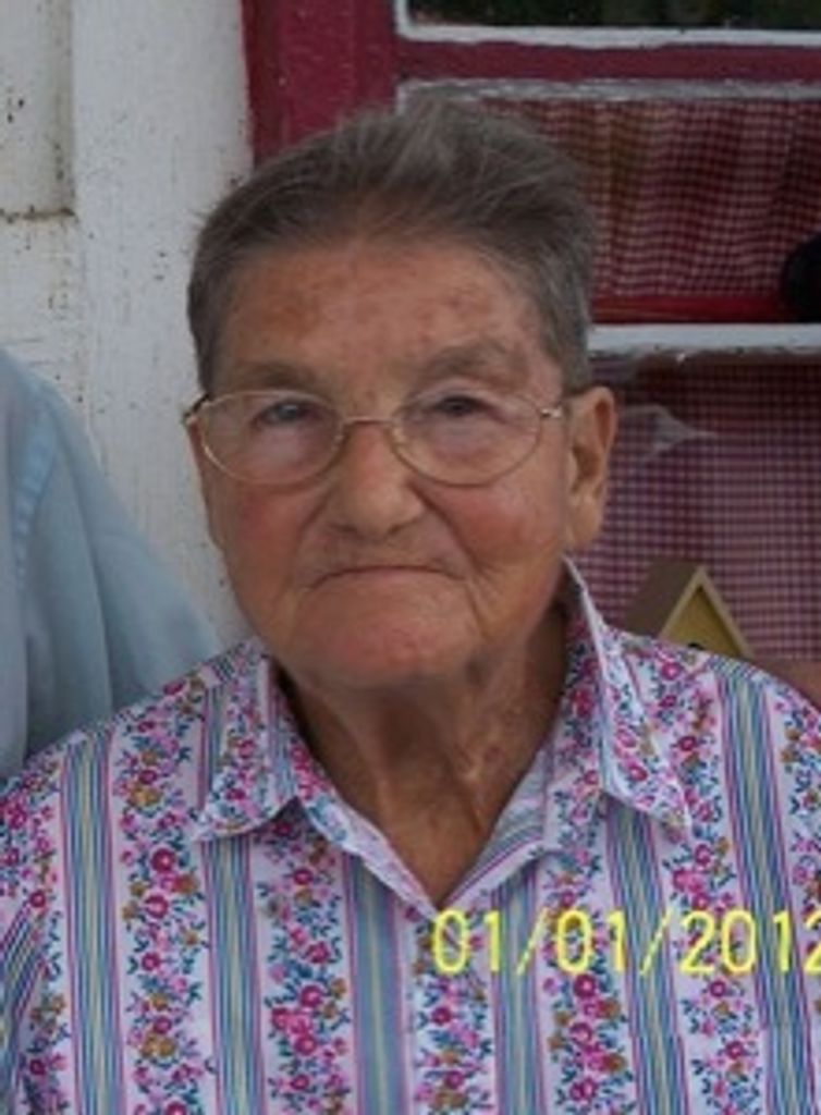 Esther Wright Ooten Profile Photo