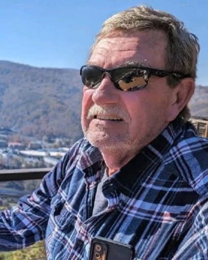 Don Foster's obituary image