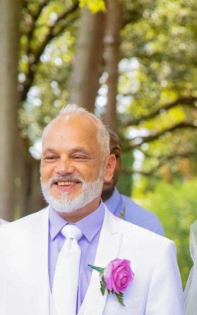 Luis Eduardo Zambrana, Sr.