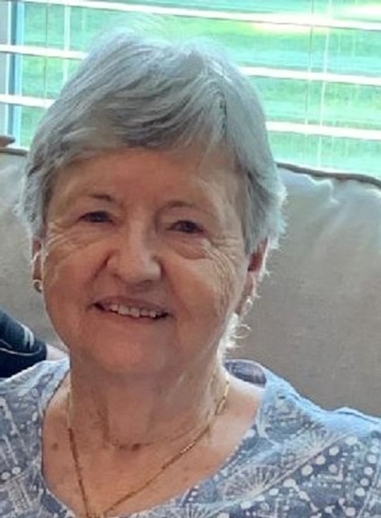 Lou Ellen Toombs Profile Photo