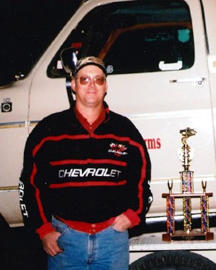 Vernon Richard Reinmuth Profile Photo