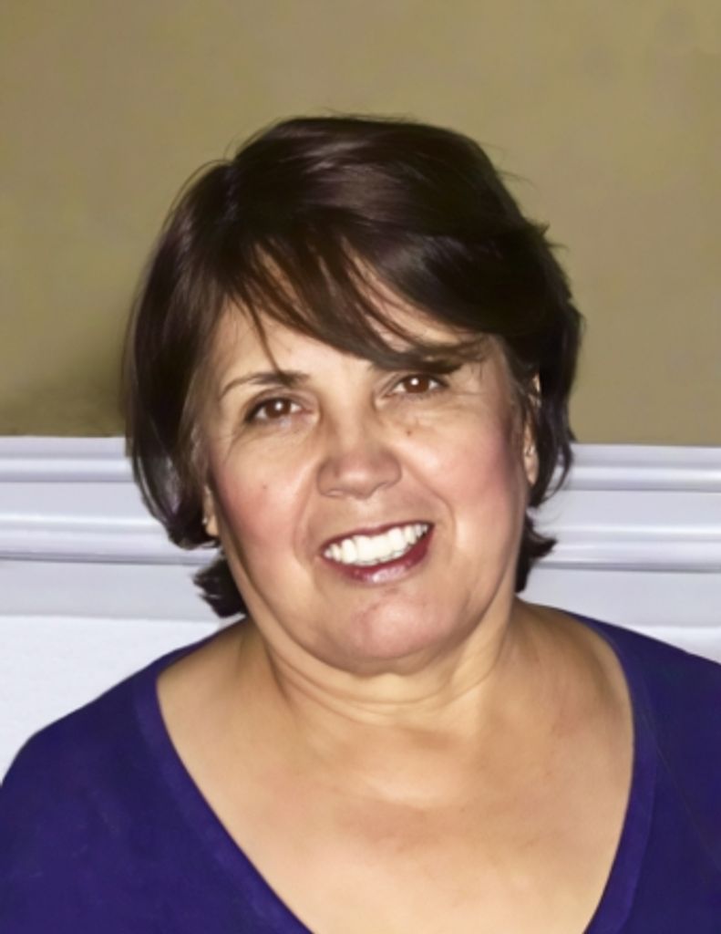Estela Dominguez