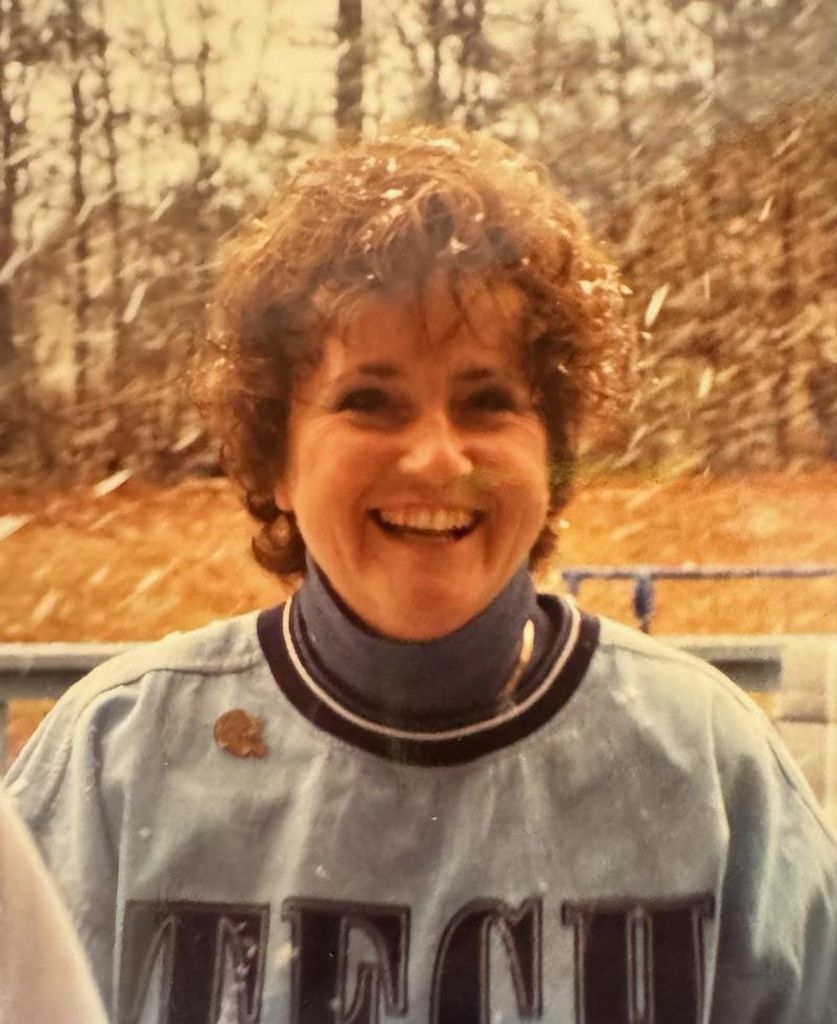 Helen E. Smith Profile Photo