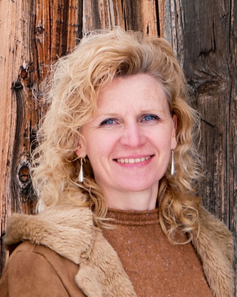 Mae Dee Brinkerhoff