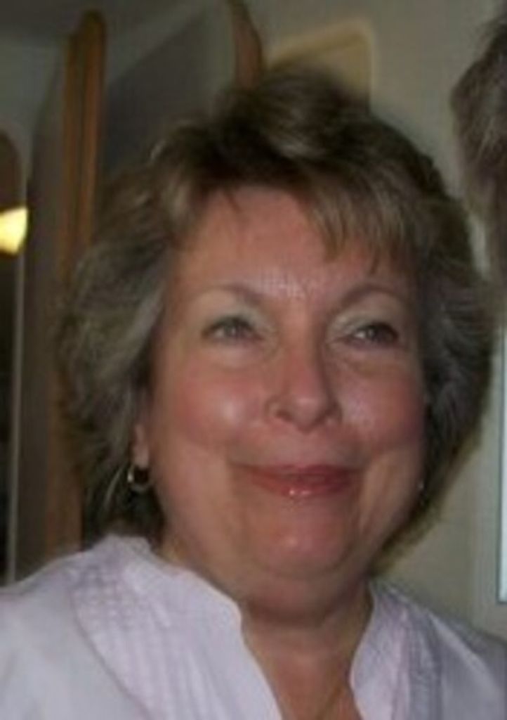 Danelle Russell Profile Photo