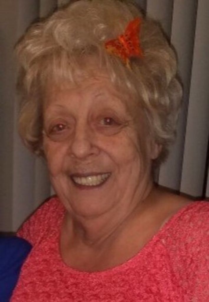 Andrea Zewe Profile Photo