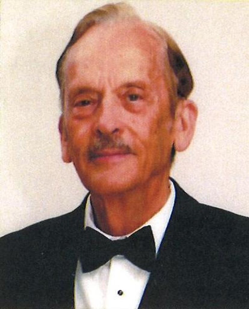 Warren Clark Fackler Profile Photo