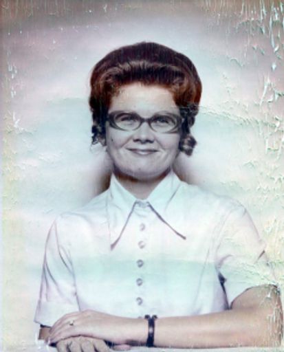 Charlotte Hawthorne Miller photo gallery thumbnail 59 of 60