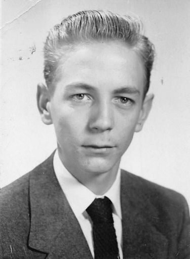 Donald Ray Poteat photo gallery thumbnail 76 of 151