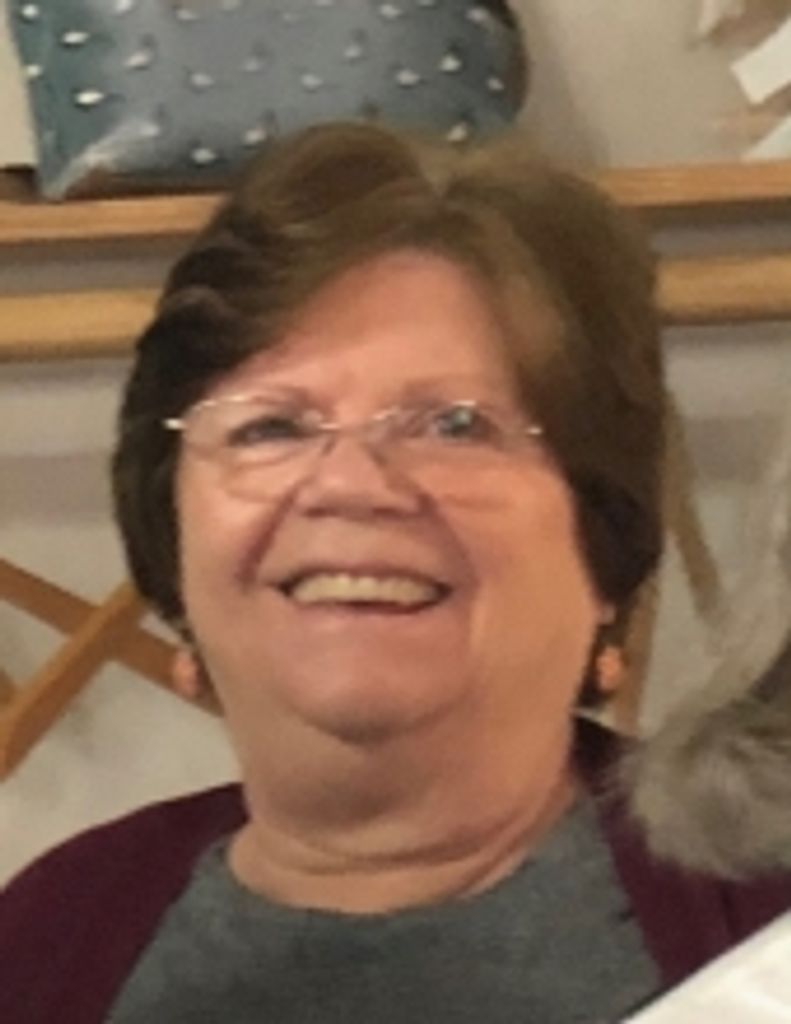 Diana "Dee" Laux