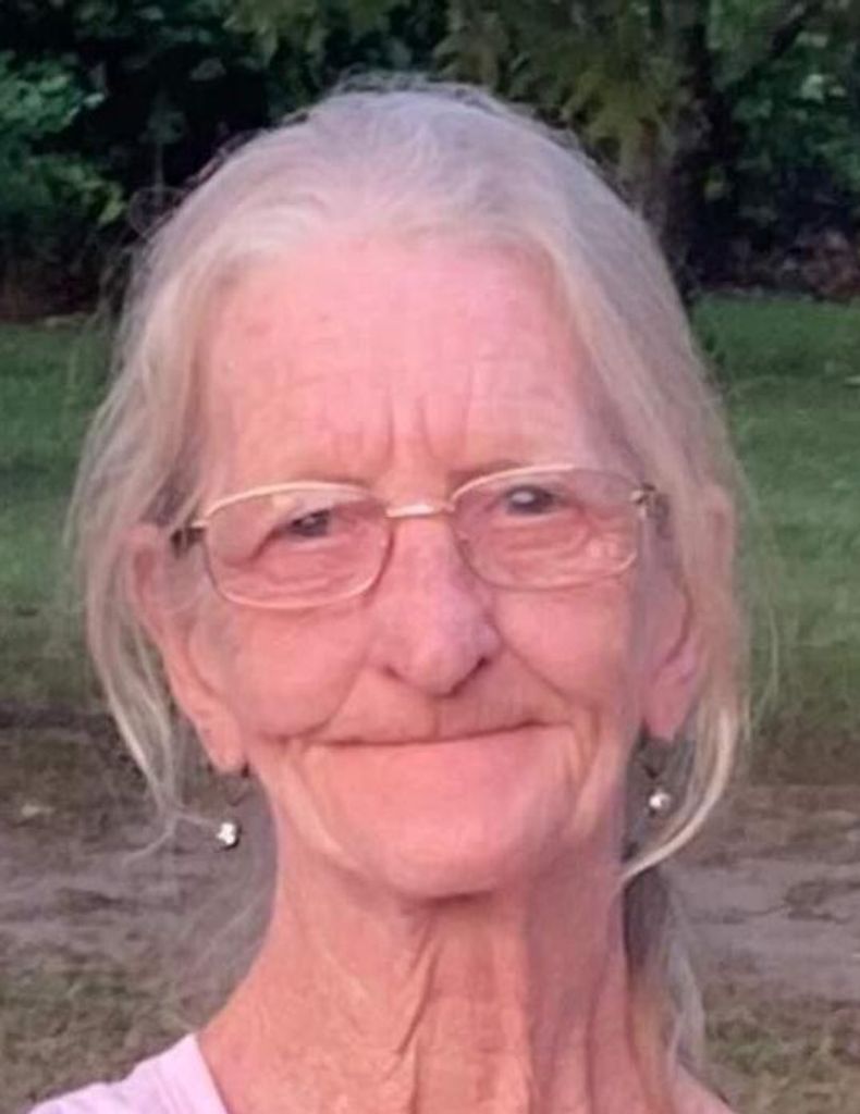 Carolyn Diann Arnott