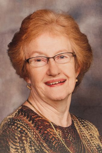 Helena Zweerman photo gallery thumbnail 1 of 1