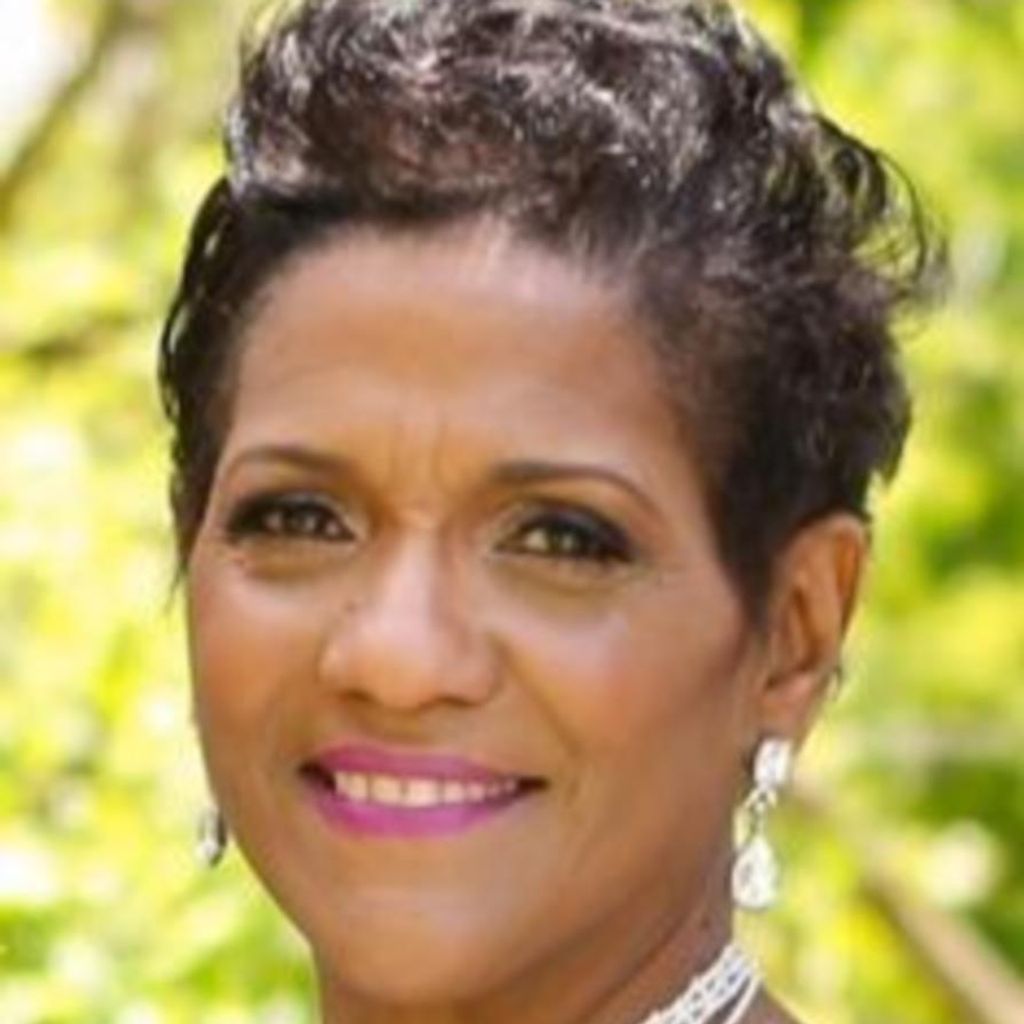 Dolores Robledo-Smith Profile Photo
