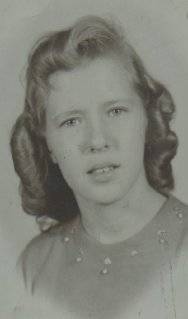 Wanola “Elaine” Place Profile Photo