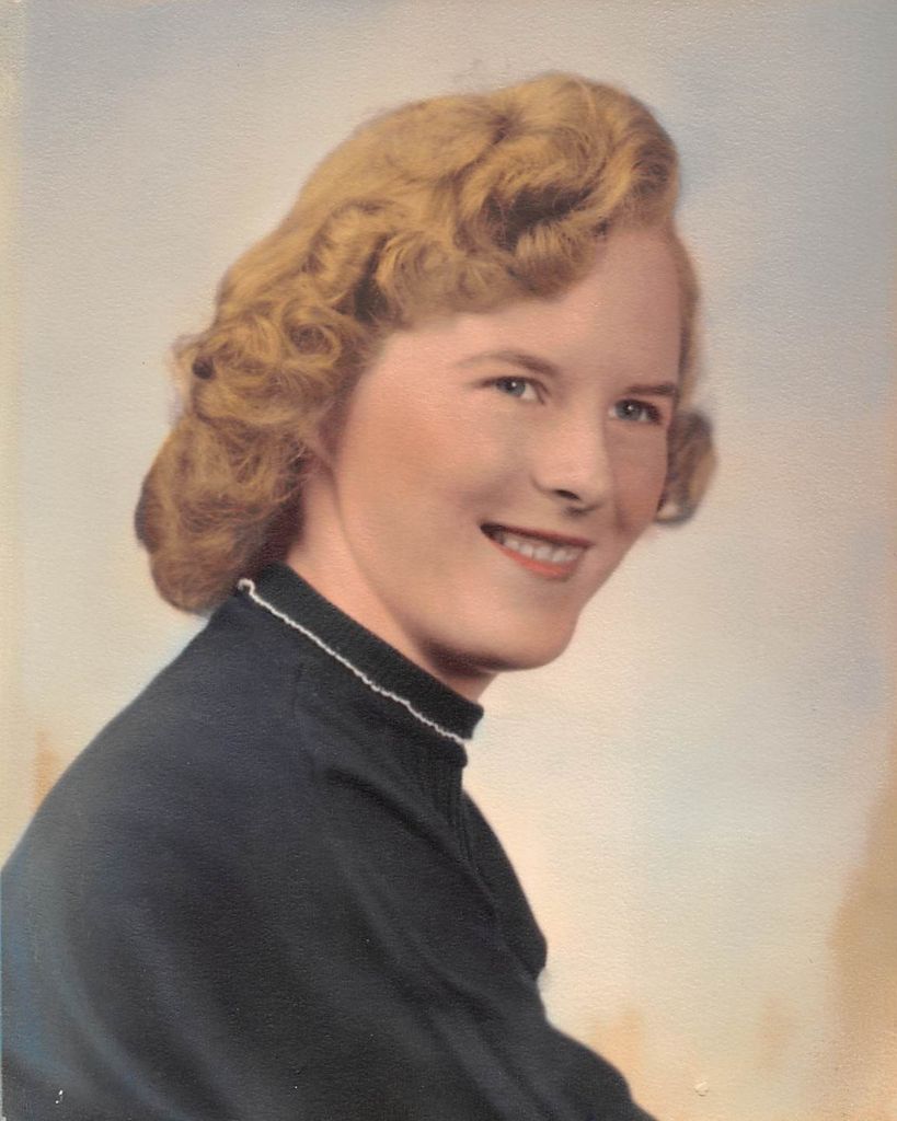 Evelyn Eileen Hooper