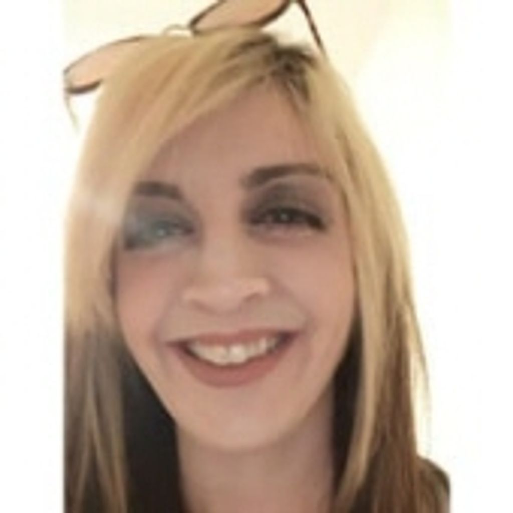 Casey L. LaBelle