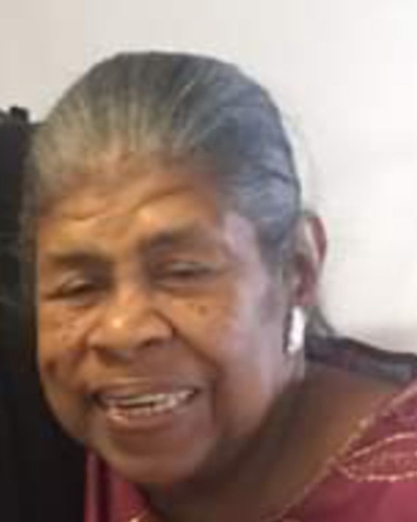 Estelita Smith - Thompson Profile Photo