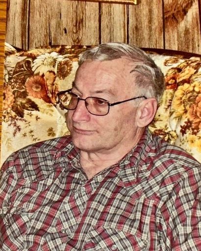 Verlin Danny Vess's obituary image