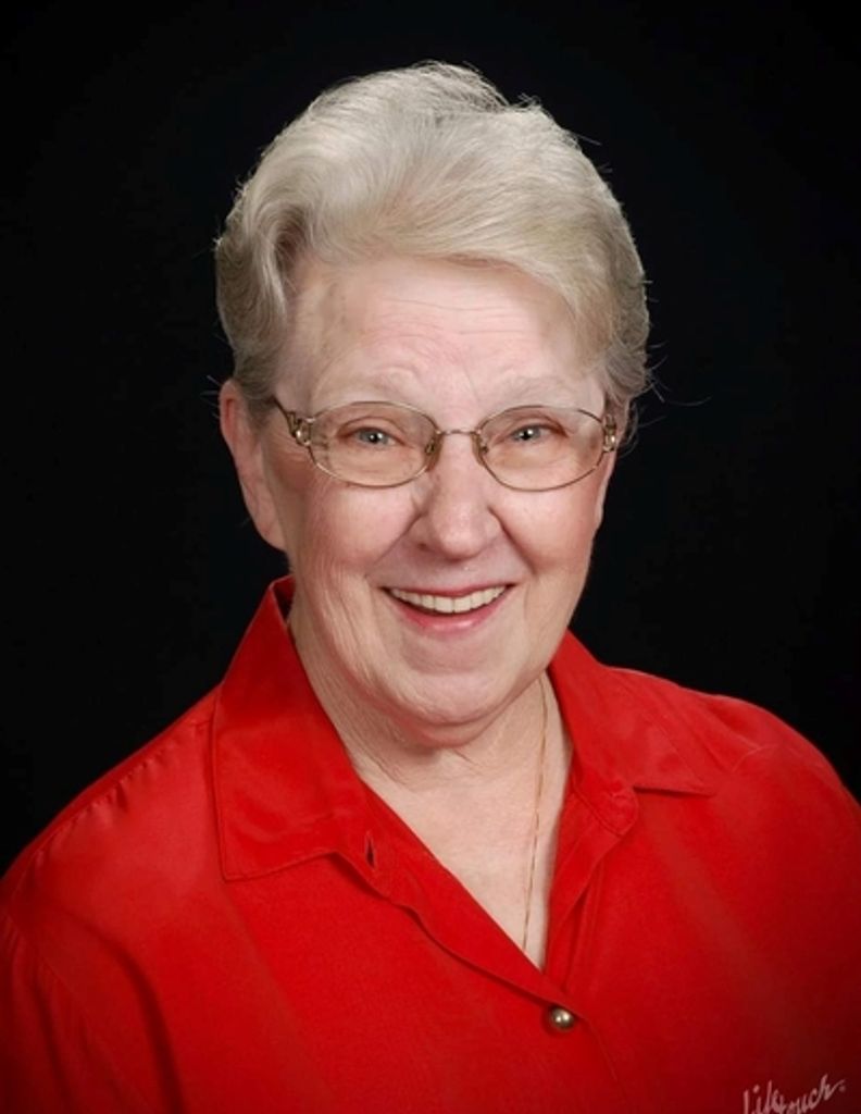 Marie Watts Profile Photo