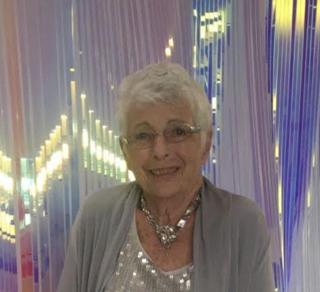 Linda (Wohlfeld)  Leary