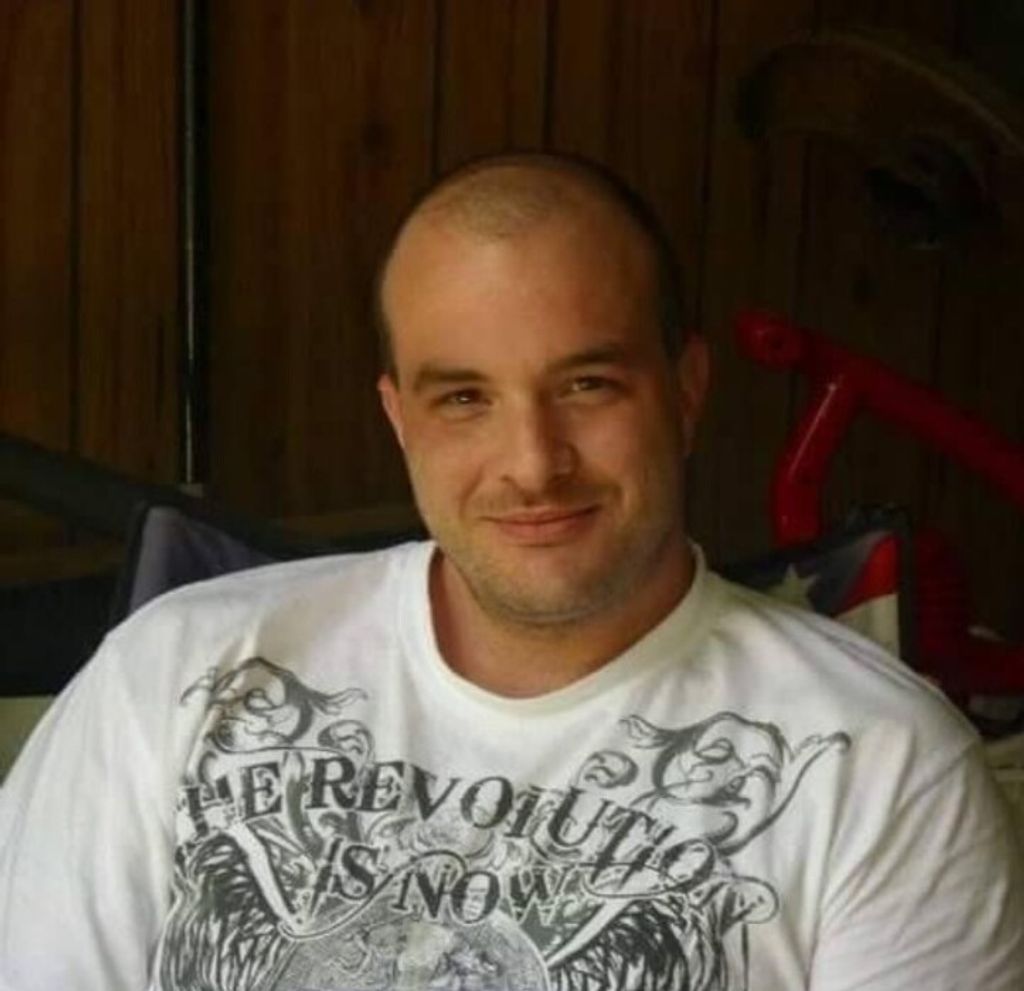 Christopher Edward Derocha Profile Photo