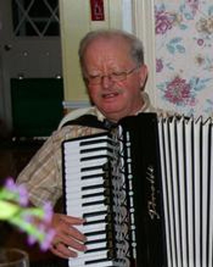 Gordon Thomas Norris Profile Photo