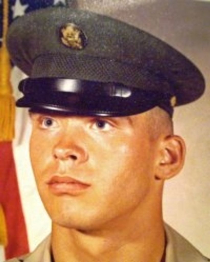 Chester Neven Carlson