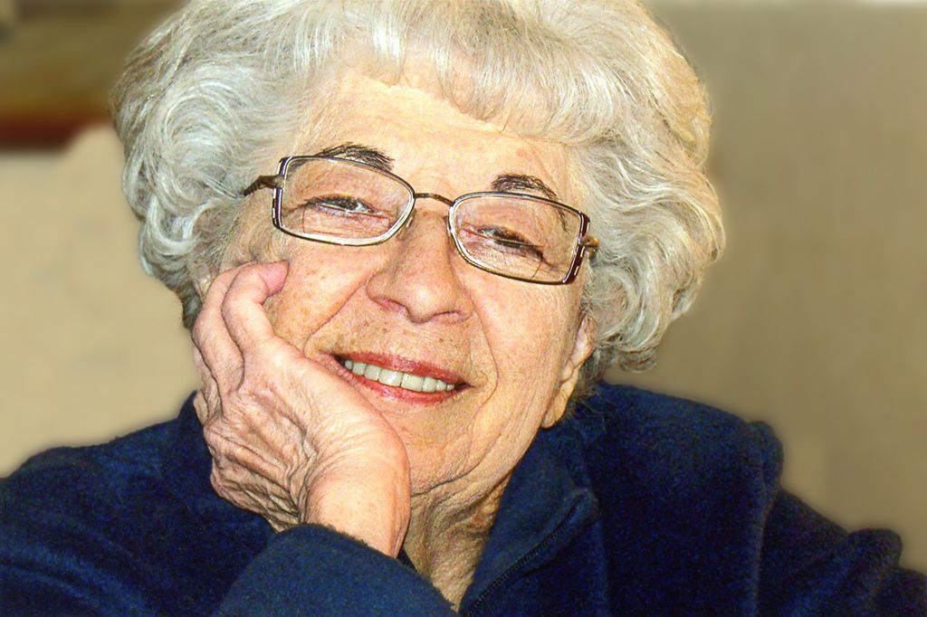 Loraine Elizabeth Wallace