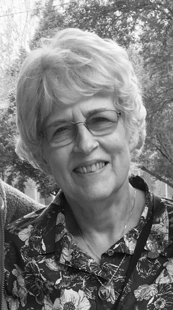 Emmalyn Avis Hiebert