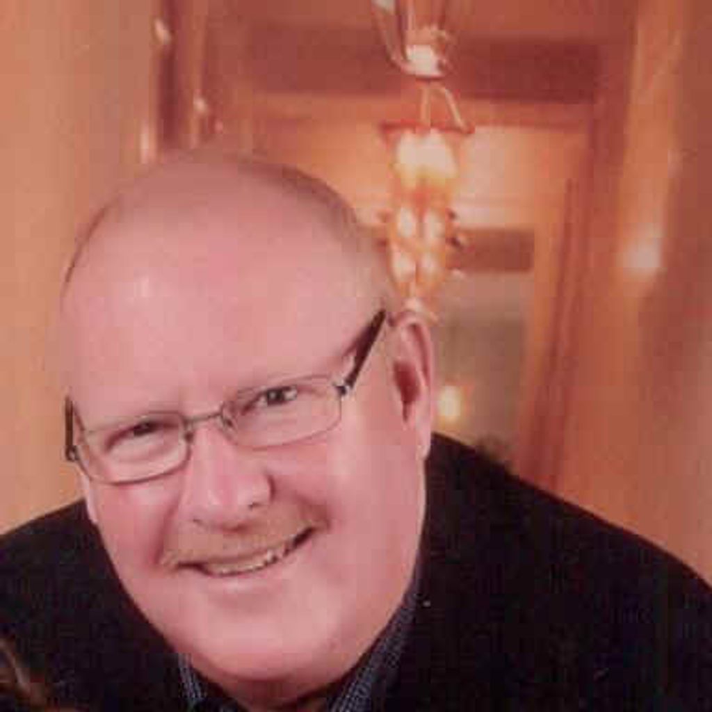 Robert "Bob" Dodd