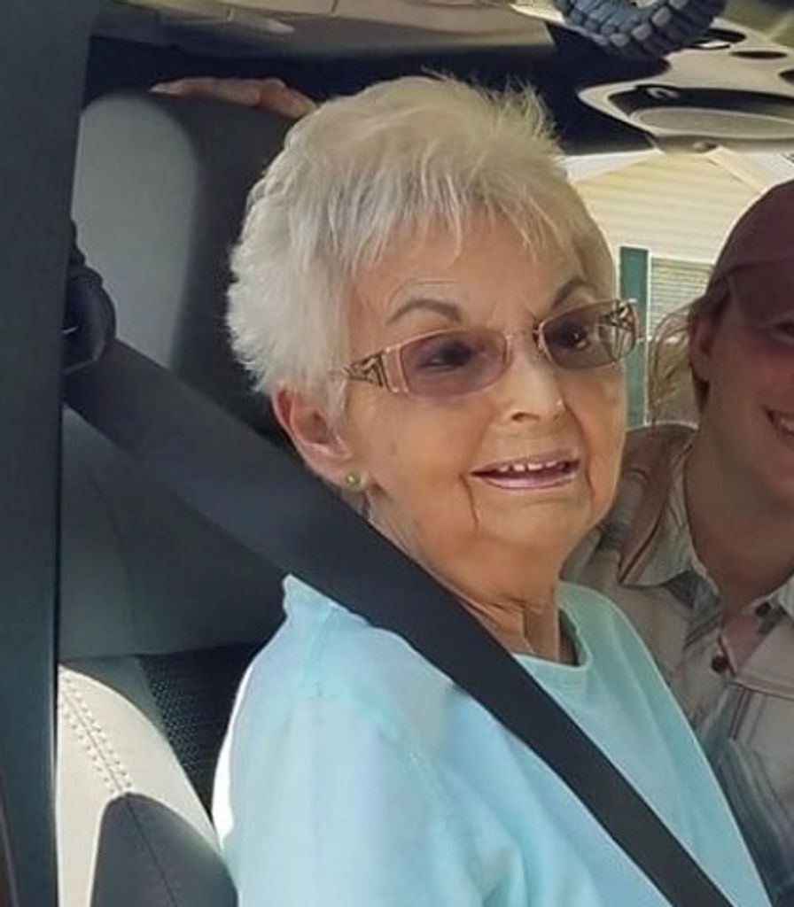 Carlene Della Libbey