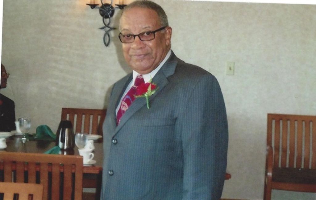 Roy L. Thomas