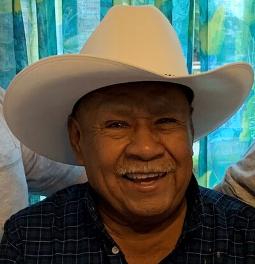 Tomas   Mariano Profile Photo