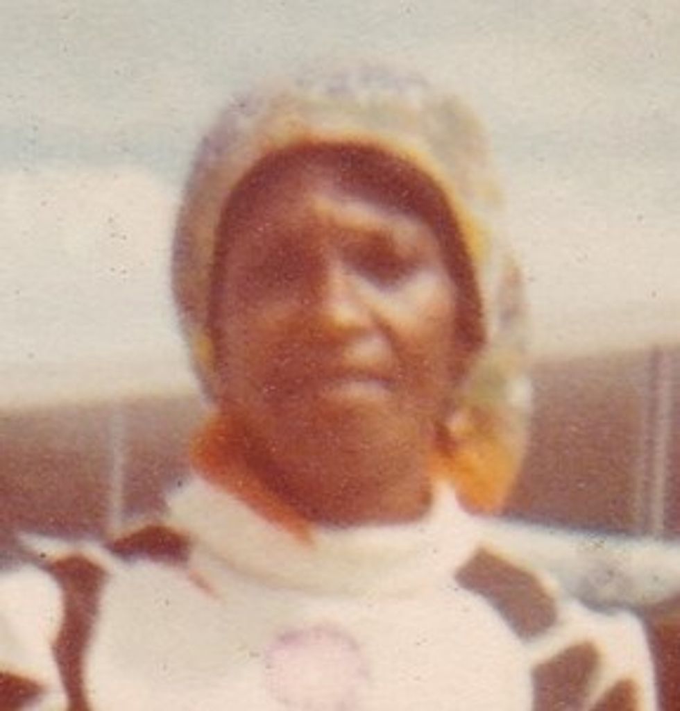 Victoria Remekie Walker