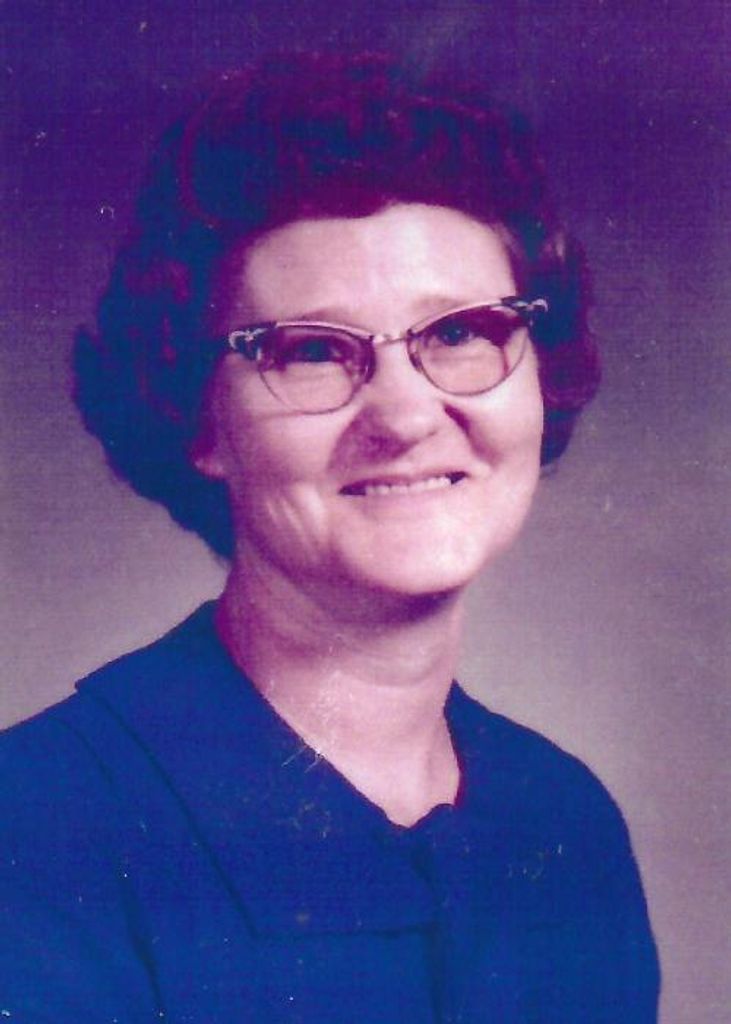 Lula Opal (Barnes)  Lucas