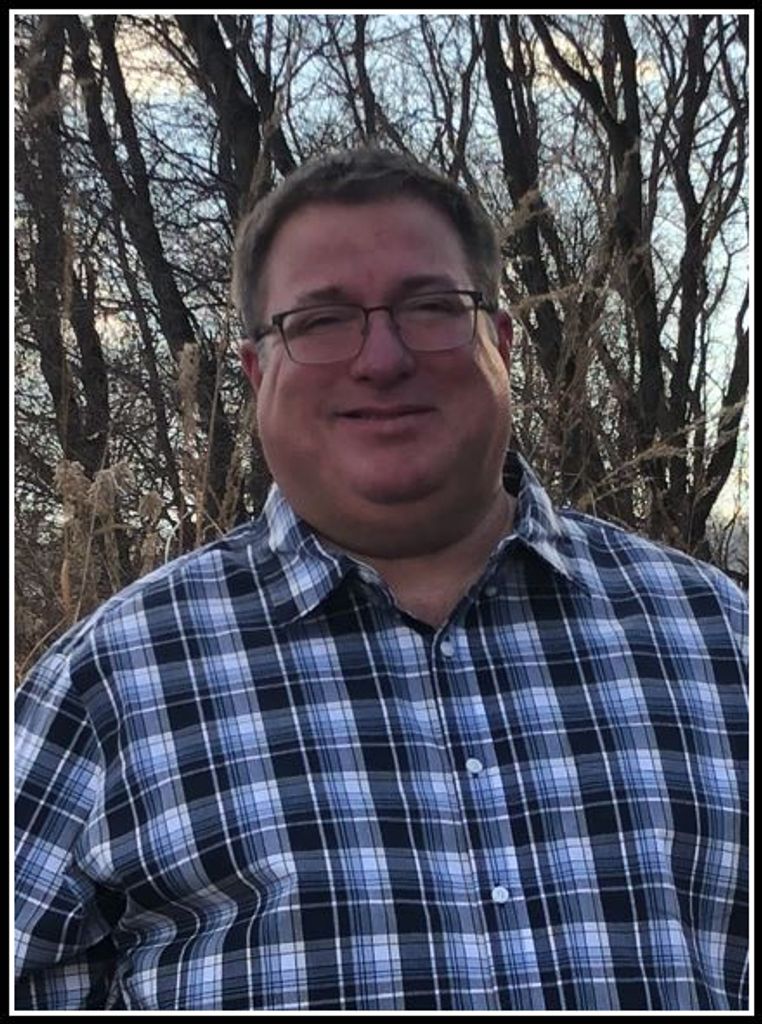 Michael “Mike” Dean Scrabeck