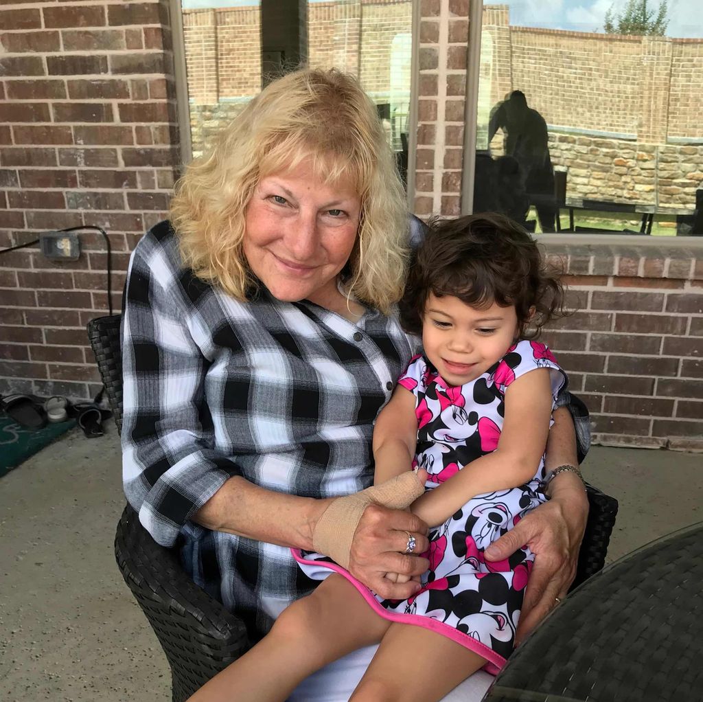 Lynn Marie Mills Profile Photo